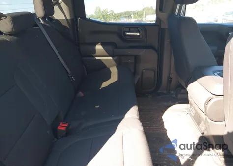 2021 Chevrolet Silverado K1500 Custom из США, поврежденный, VIN 1GCPYBEK2MZ100003